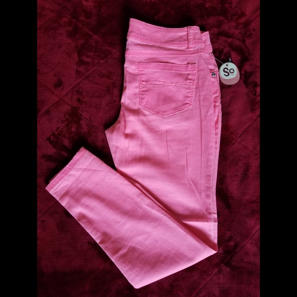 SO Juniors Skinny Jeans. Size 5